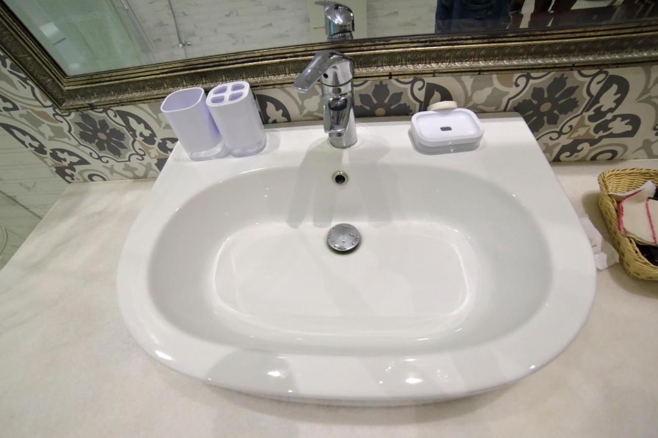 Arish Luxury Suites 锡卡都 外观 照片